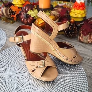 Naturalizer π‘ Sandal